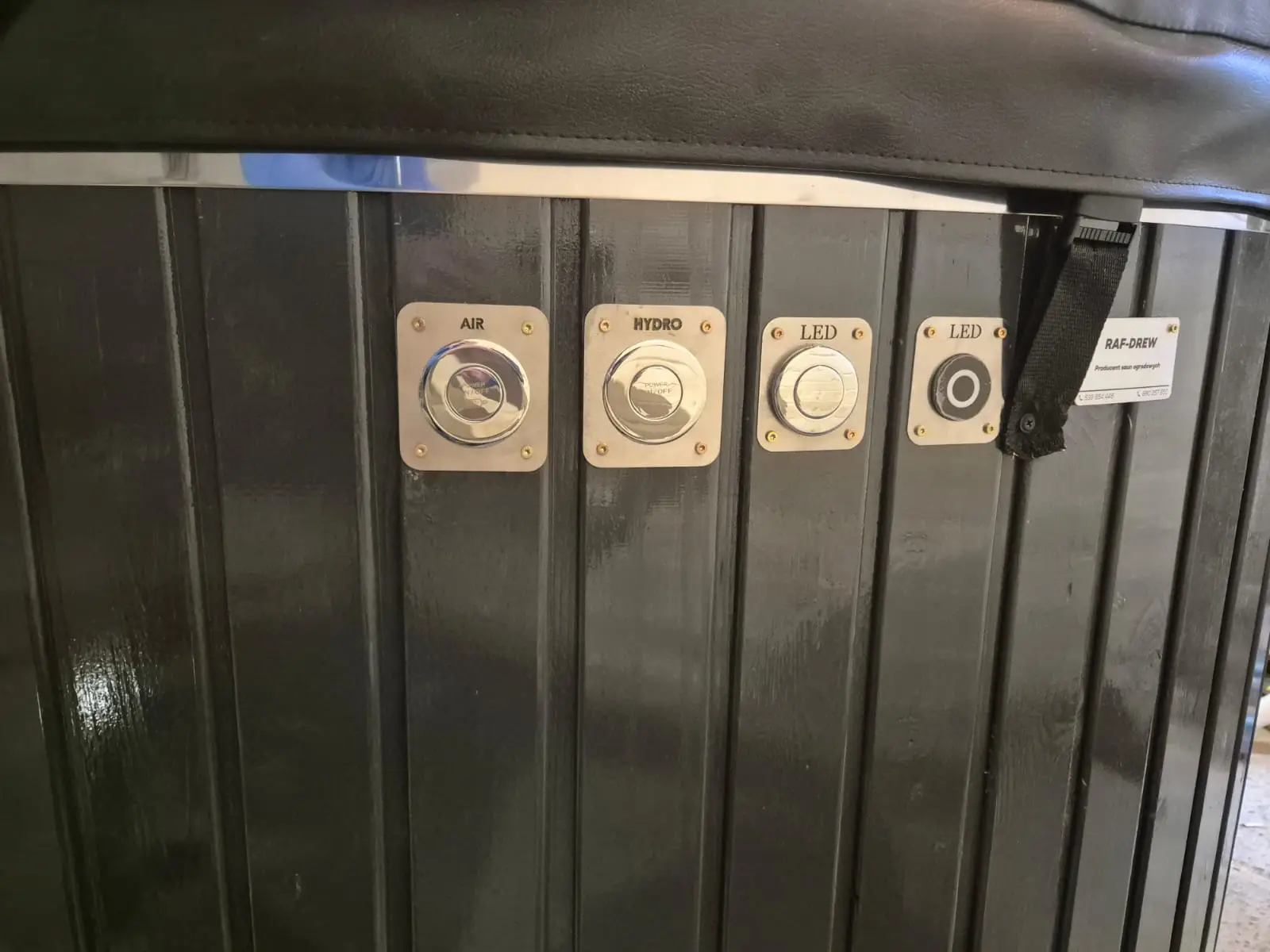 Panel sterującym w jacuzzi hydromasażem